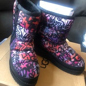 Graffiti ugg boots